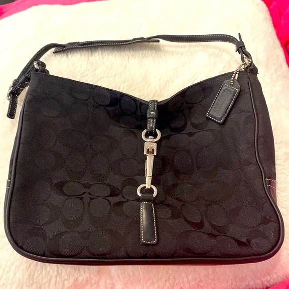 Coach | Bags | Coach Hamptons Clip Signature Slim A2k 69 Black